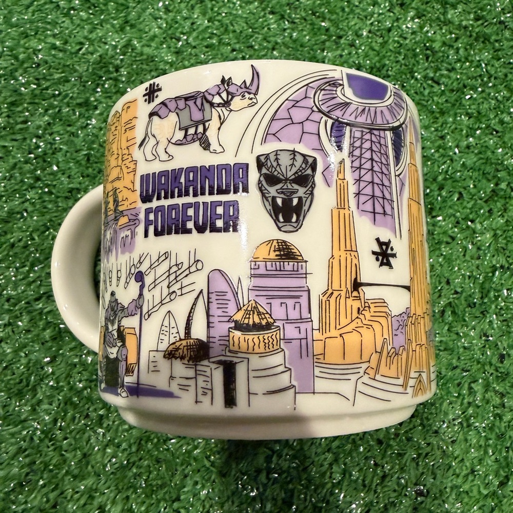 ☕️Starbucks Wakanda Been There Series Ceramic Mug - Purple & Gold Graphic